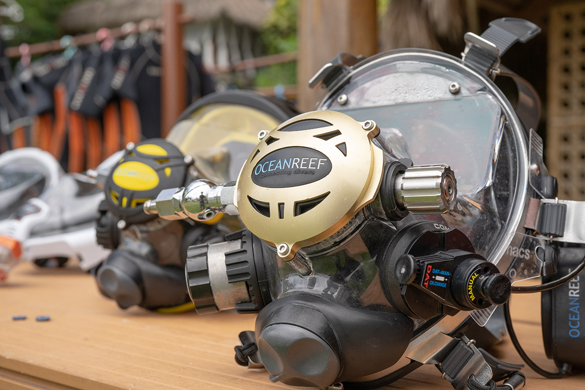 Amun Ini Beach Resort offers PADI Speciality for full-face masks in the Philippines